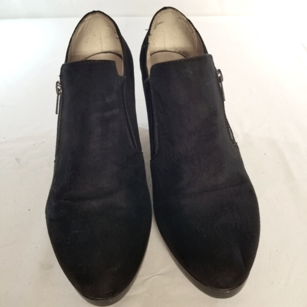 Nicole Rayleen Shoe Size 11M Black Suede Ankle Bootie Wedge Heel Side Zip